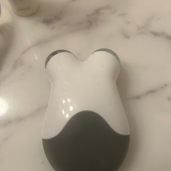 NuFace Mini - Picture 3 of 5